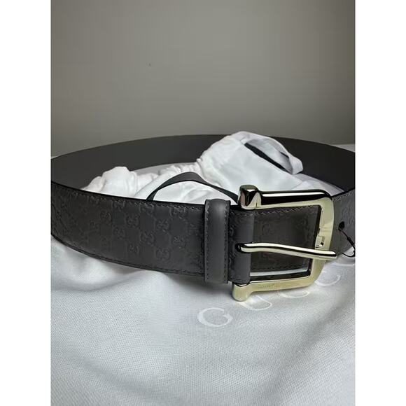 100% Authentic New Gucci Leather Belt Size 80 Gray - Picture 1 of 6